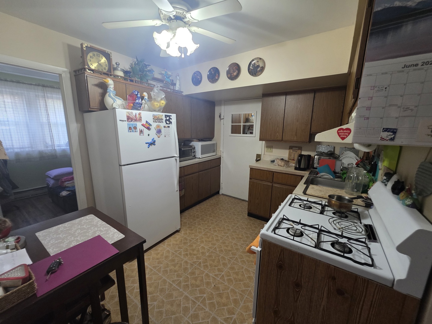 3851 N Laramie Avenue Property Photo 13
