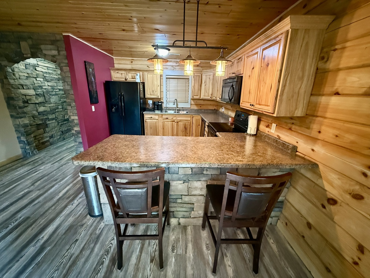 300 Noah Lane Property Photo 10