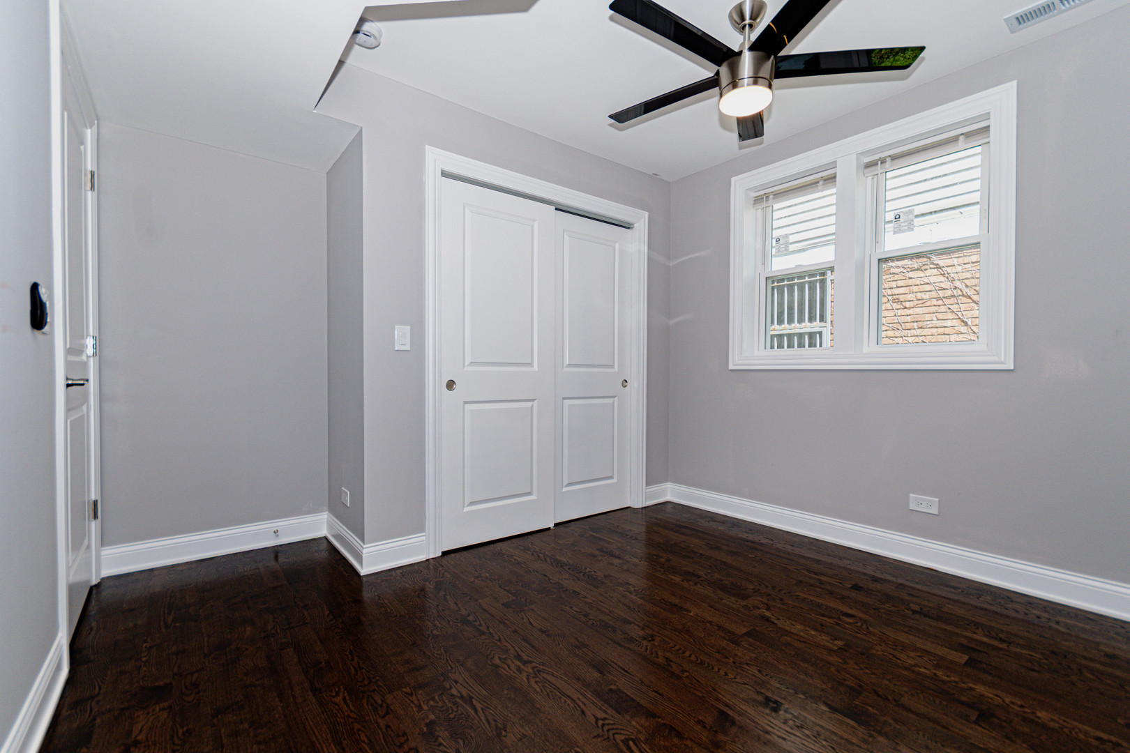 55 W 77th Place Property Photo 11