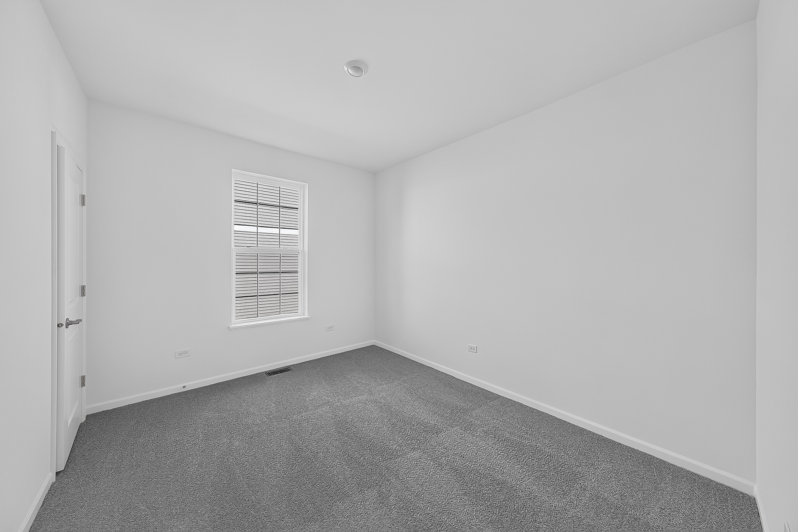 15054 S Darr Drive Property Photo 9
