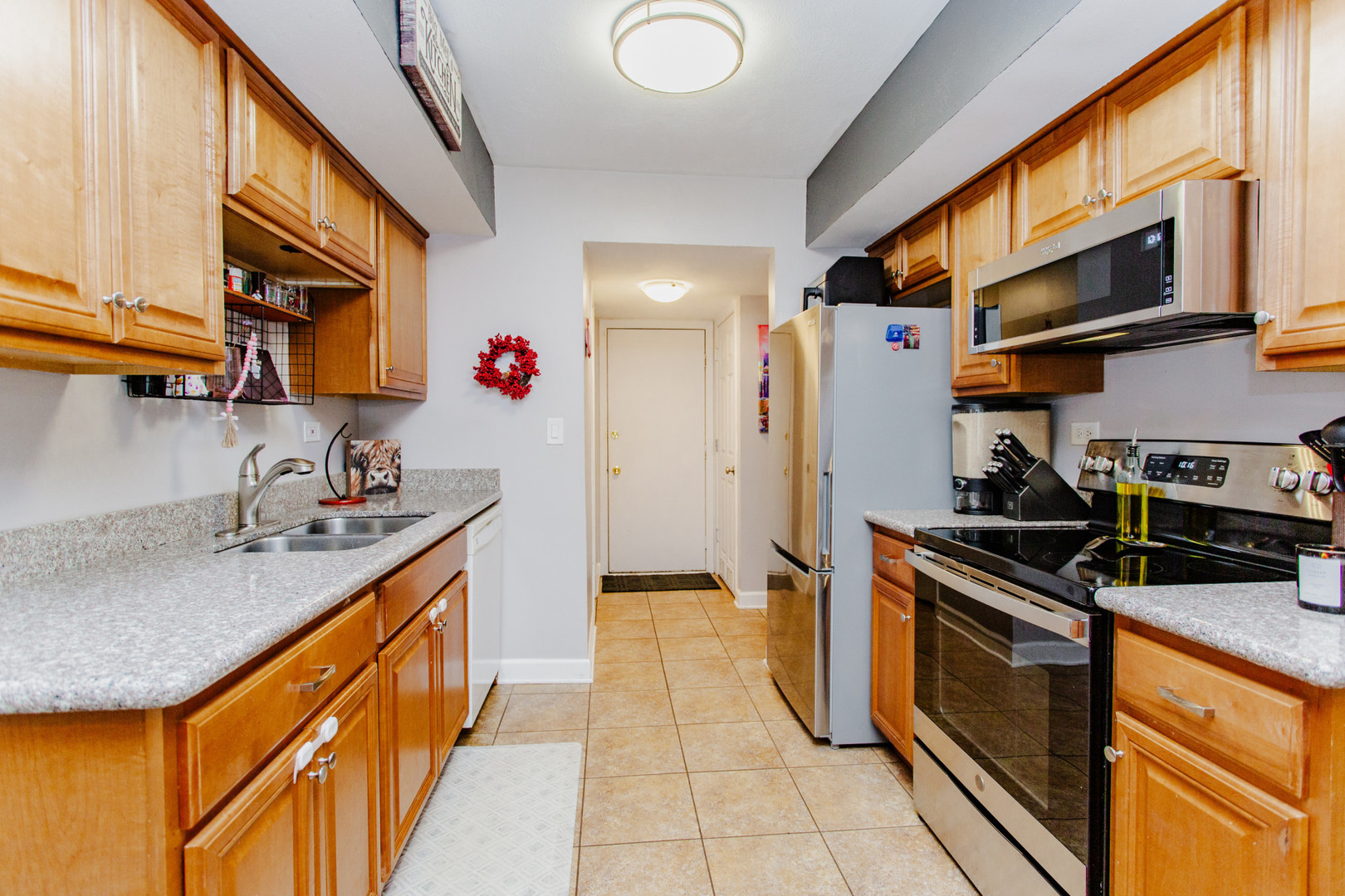 840 Dighton Lane Property Photo 10