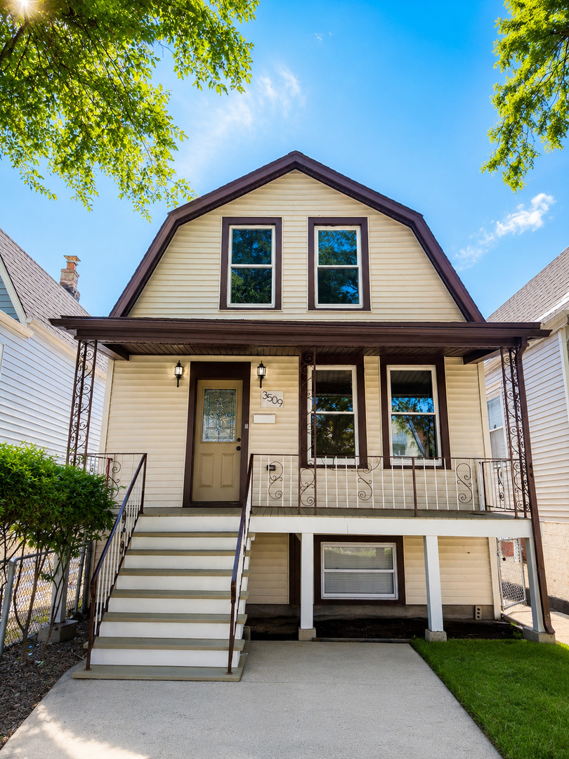 3509 S Mozart Street Property Photo 1