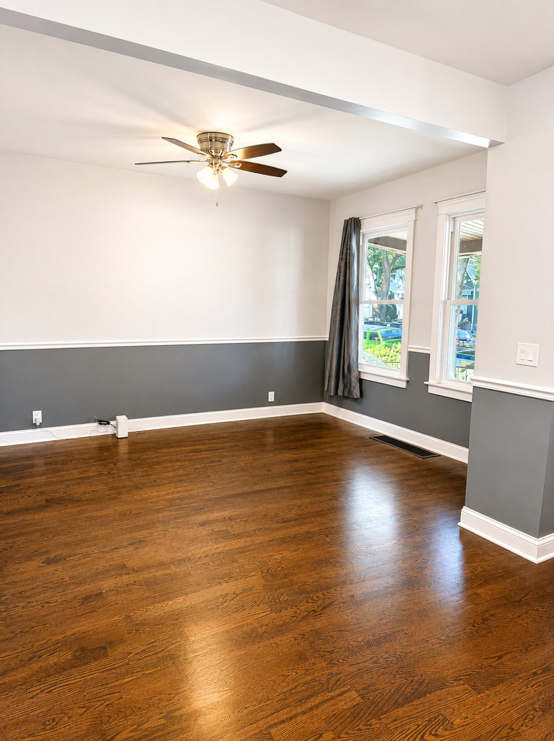 3509 S Mozart Street Property Photo 3