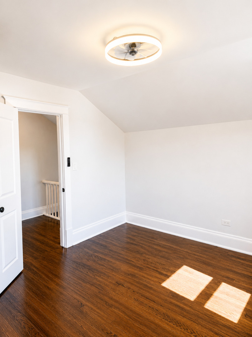3509 S Mozart Street Property Photo 7