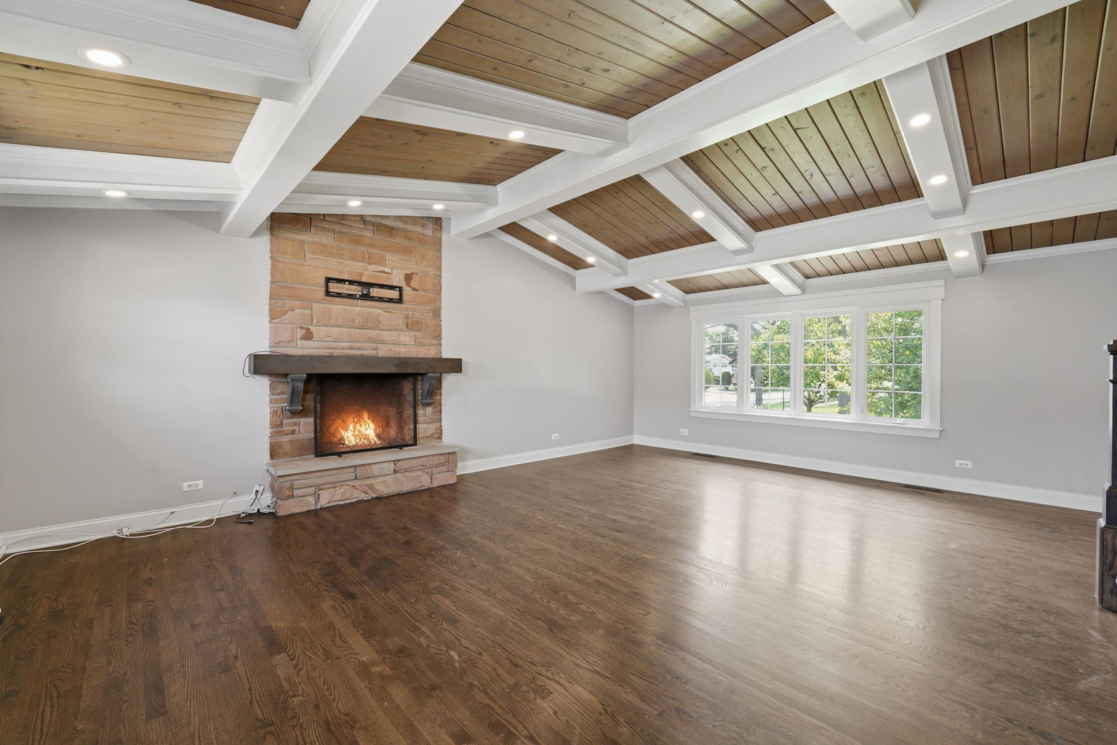 12698821 Property Photo 18