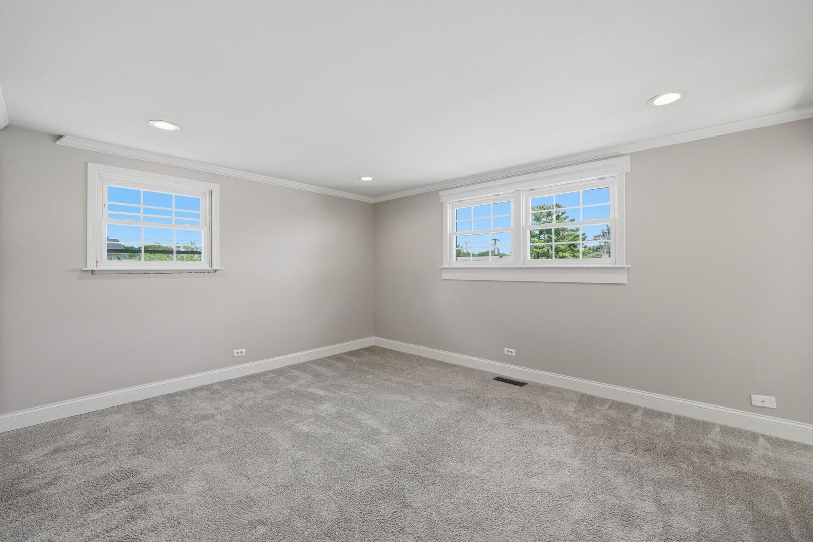 12698821 Property Photo 23