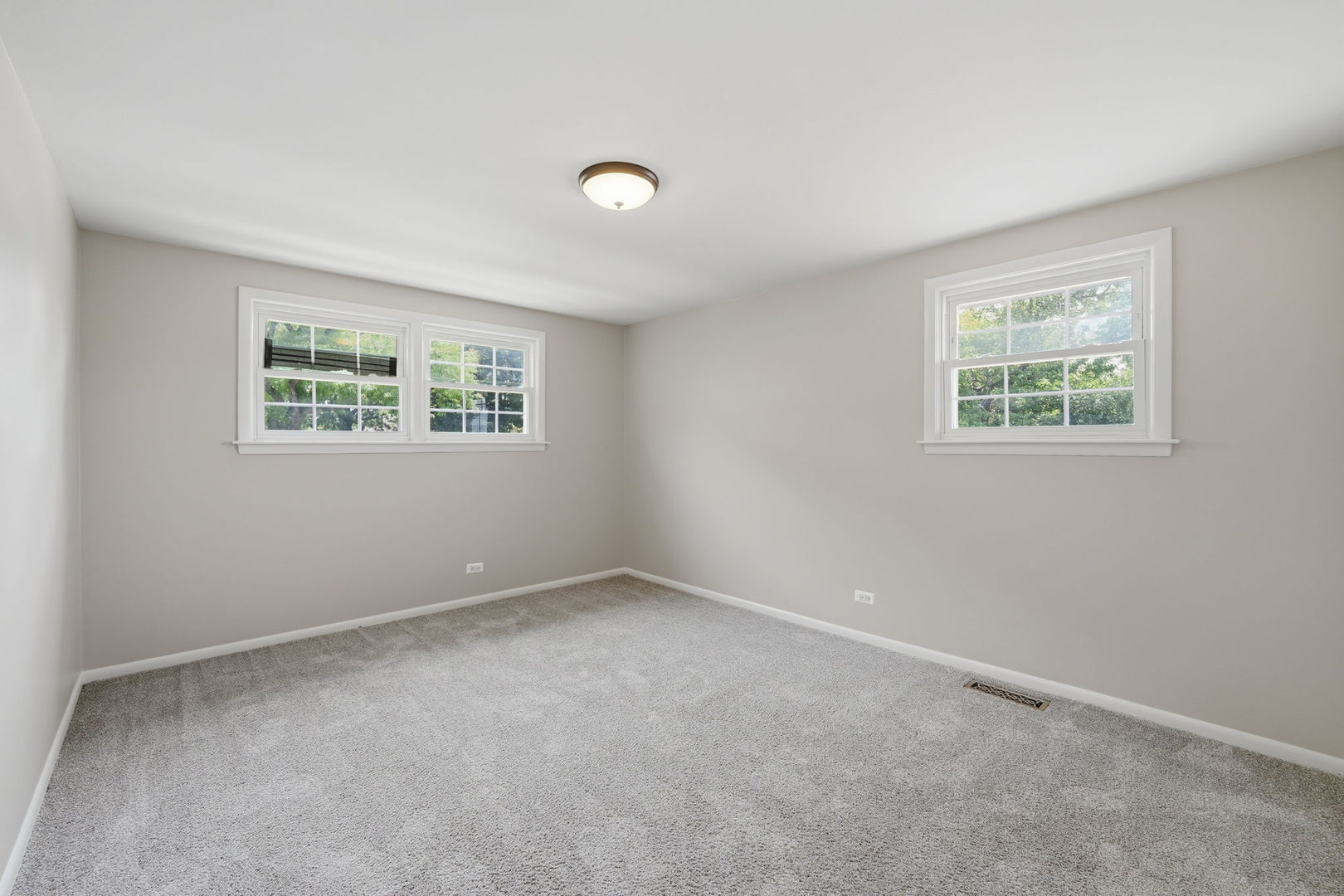 12698821 Property Photo 25