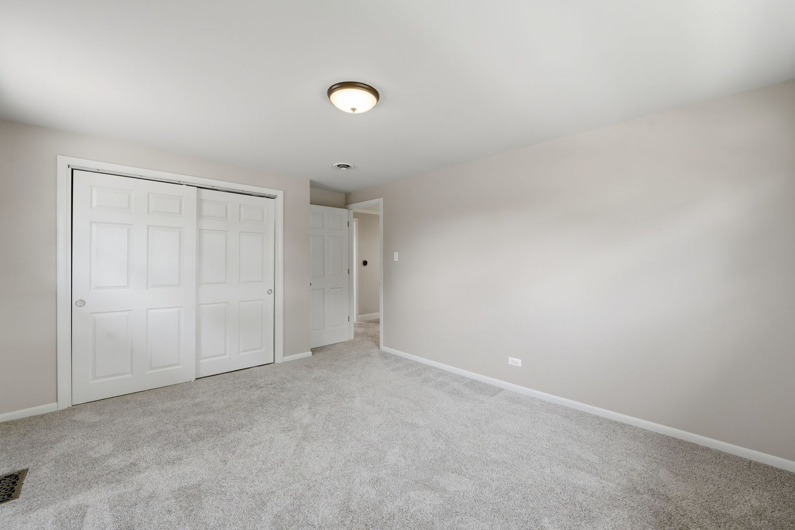 12698821 Property Photo 26