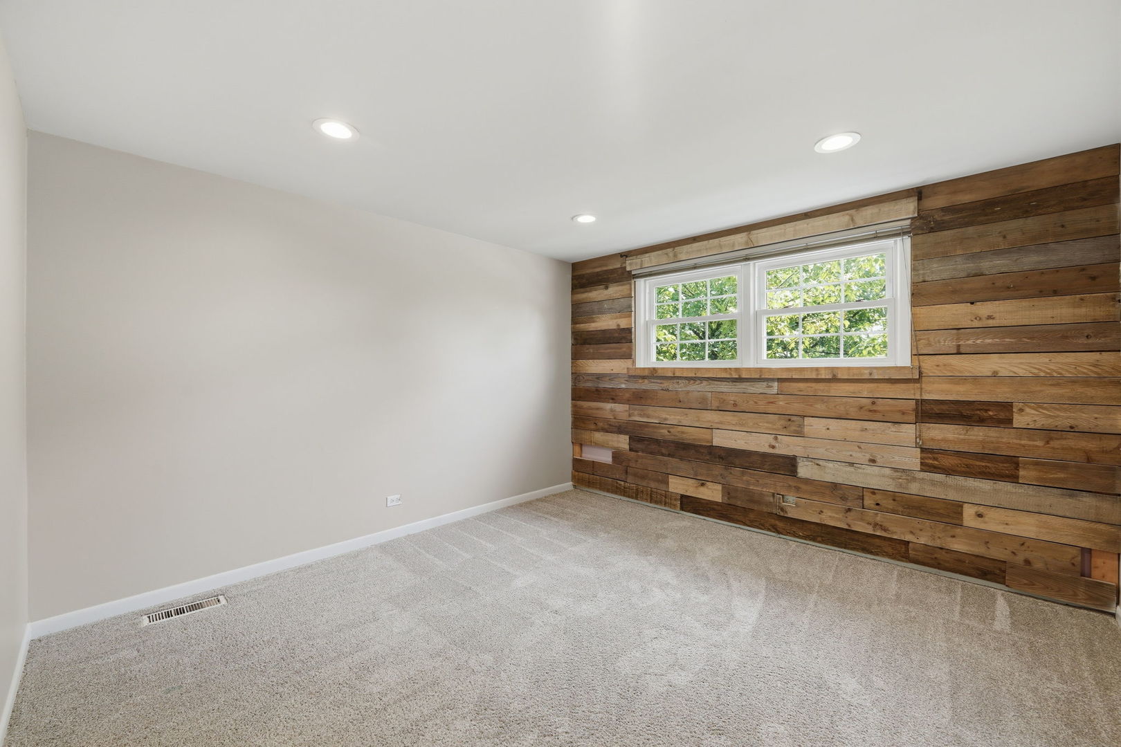 12698821 Property Photo 27