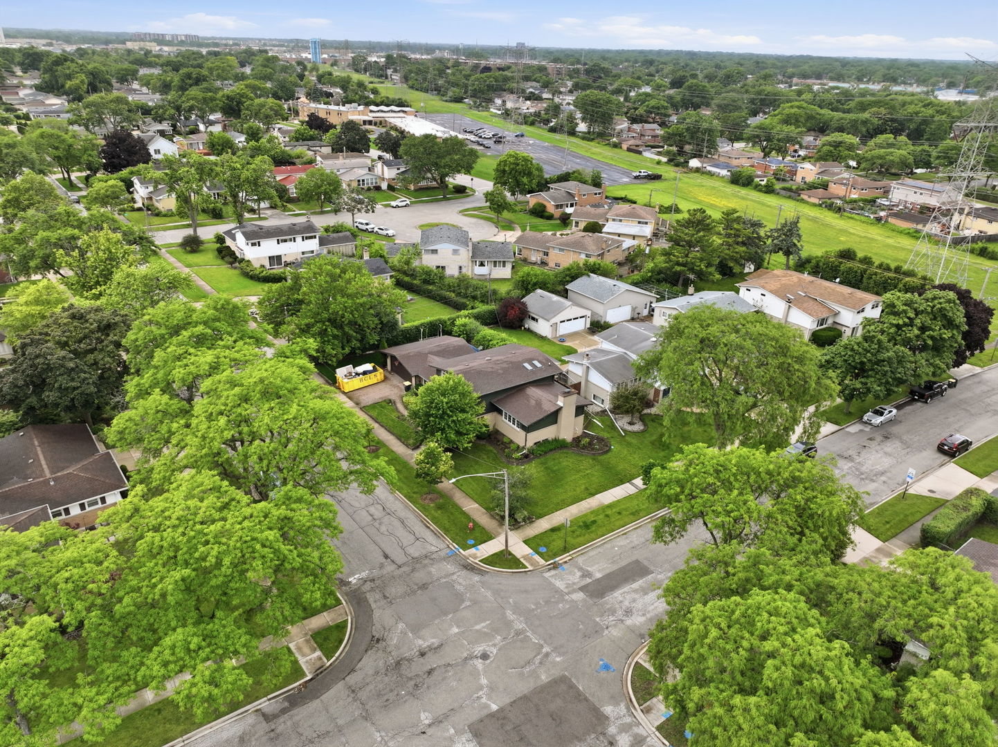 12698821 Property Photo 40
