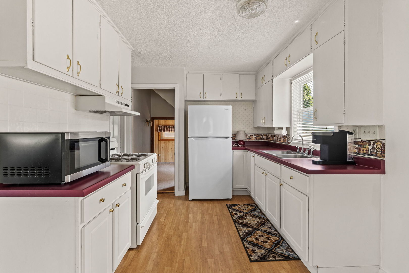 1212 3rd Street Property Photo 4