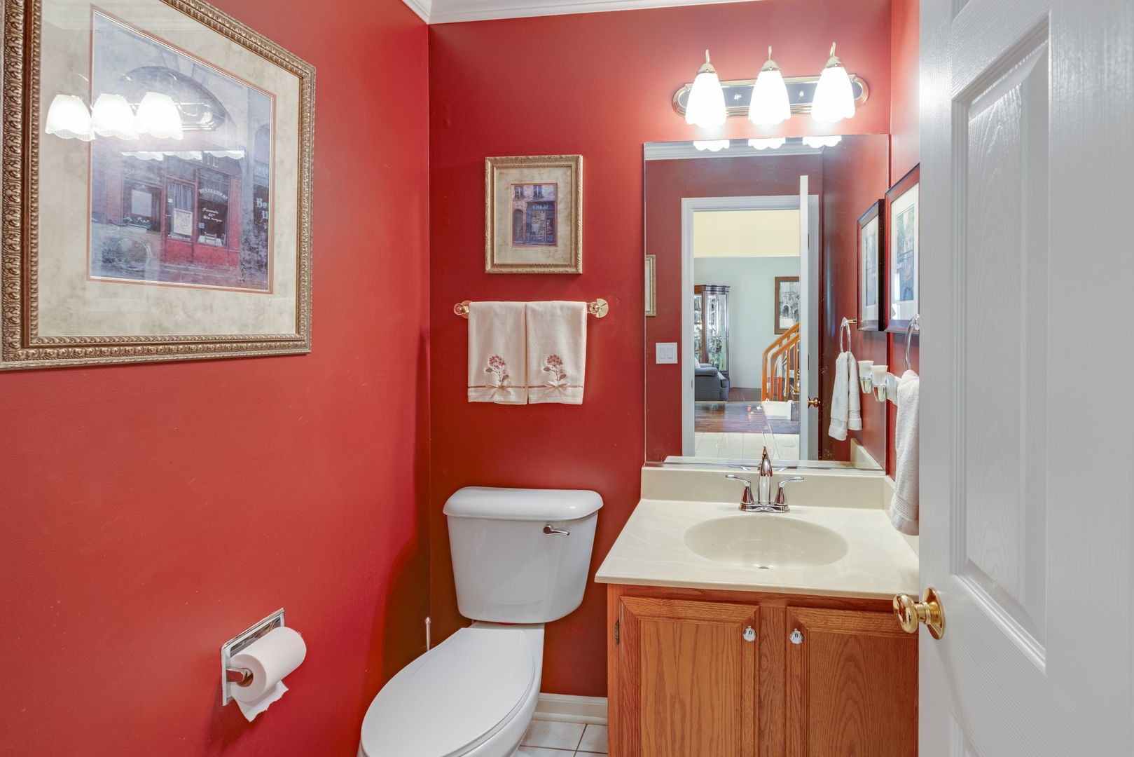 1080 Victoria Drive Property Photo 7
