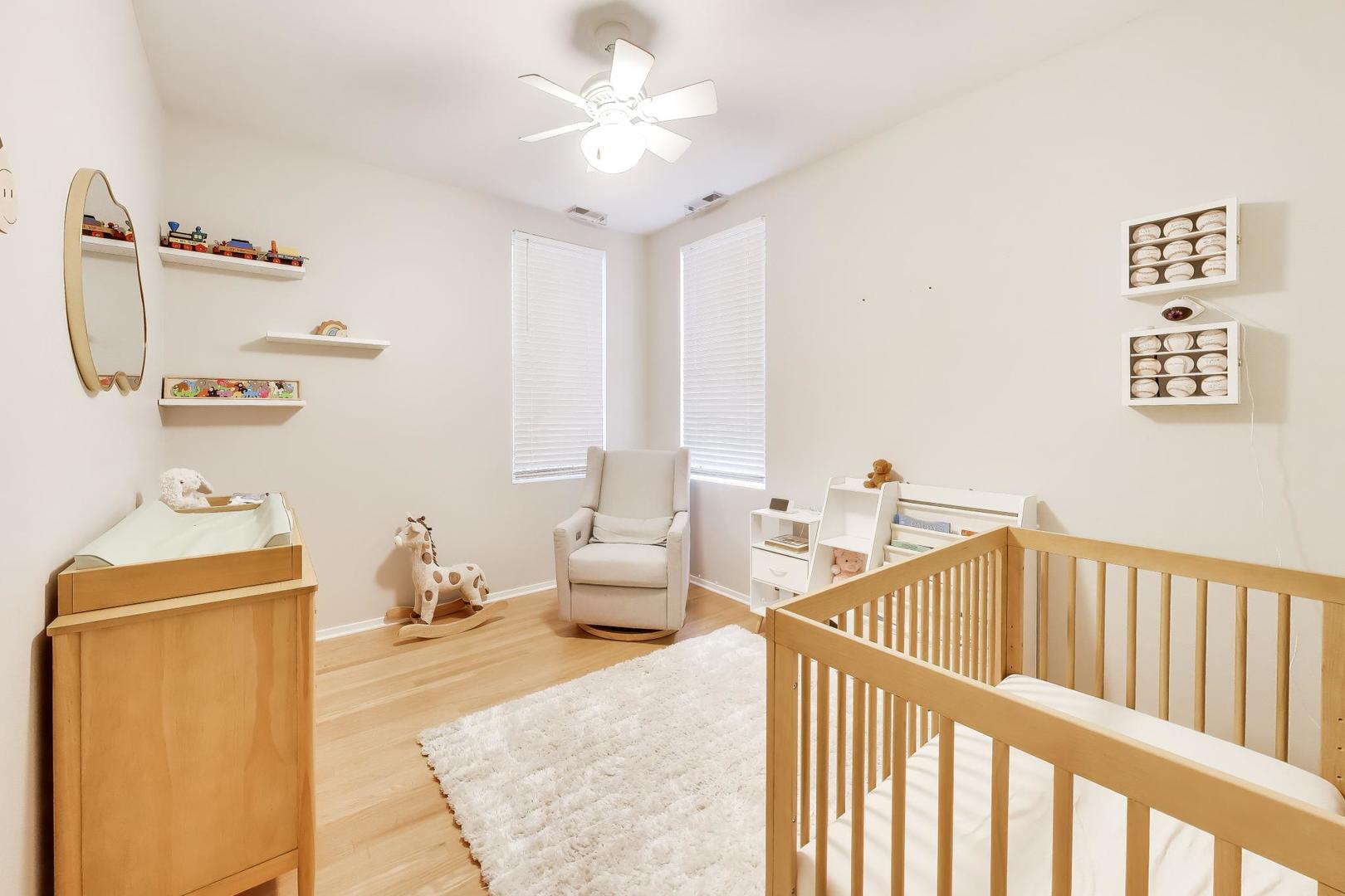 844 W Diversey Parkway 3e Property Photo 15