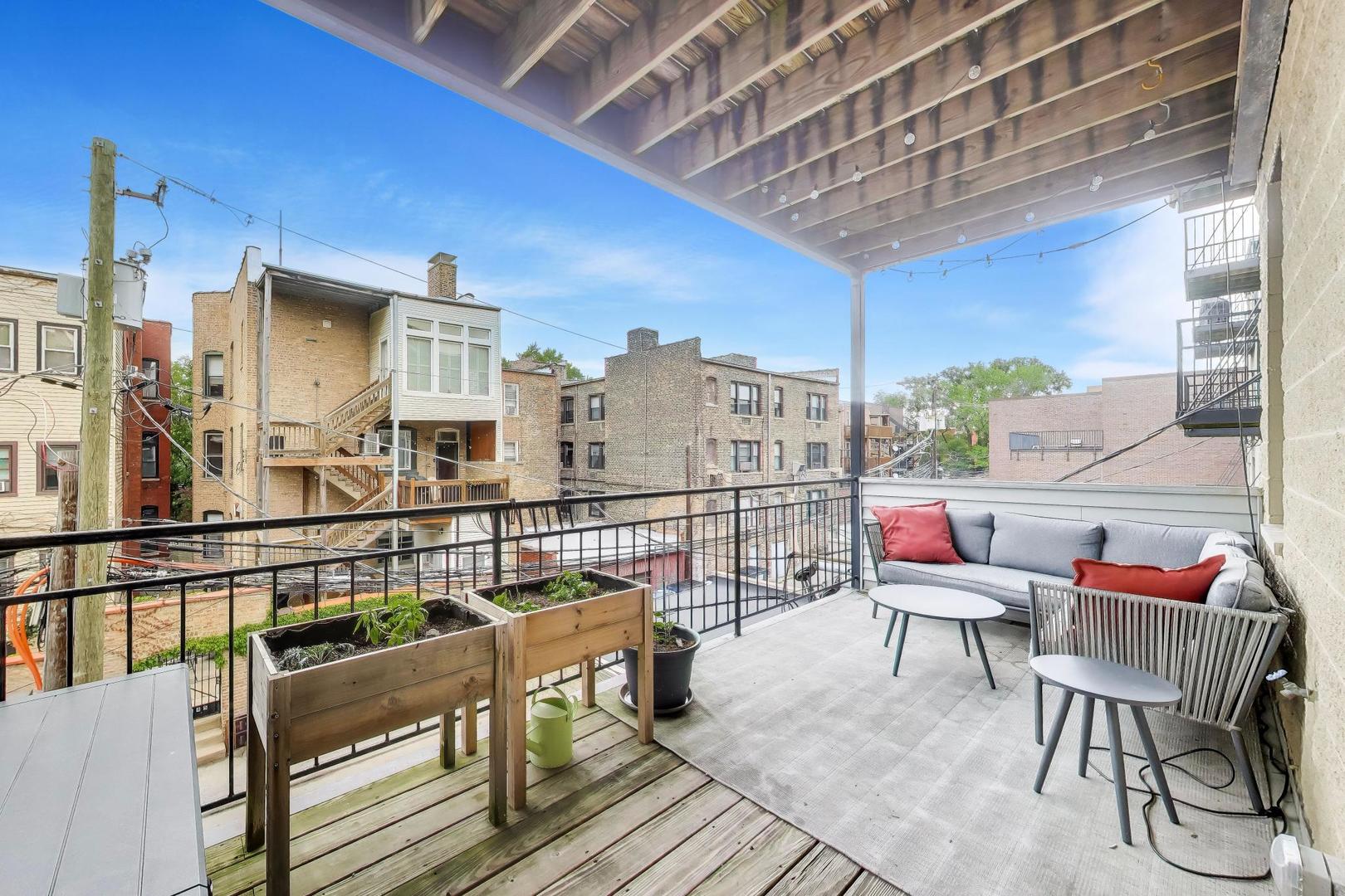 844 W Diversey Parkway 3e Property Photo 18