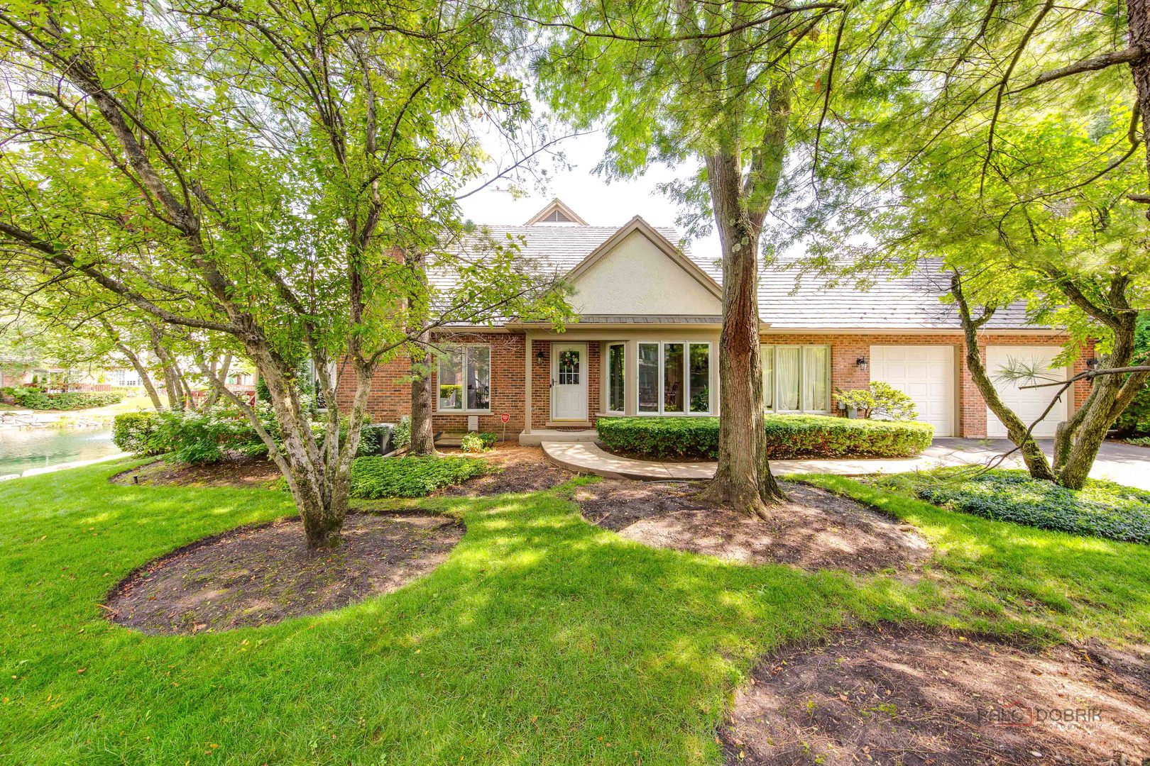 1138 Lynette Drive Property Photo 1