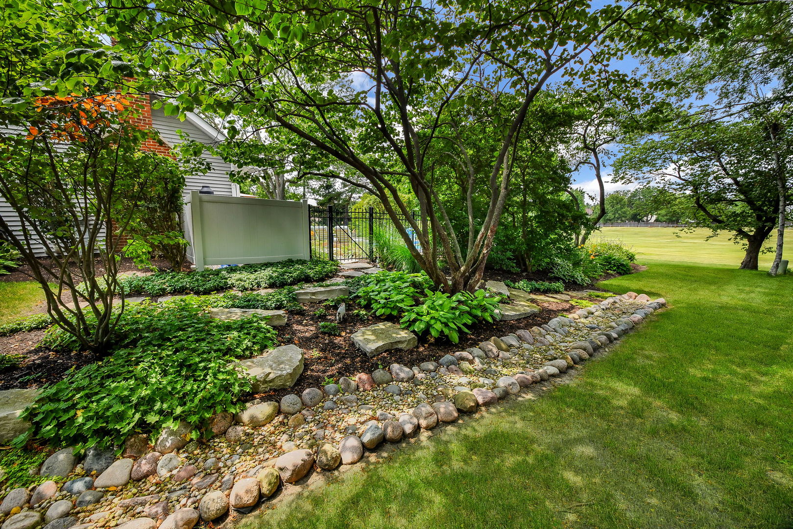 571 Apple River Drive Property Photo 33