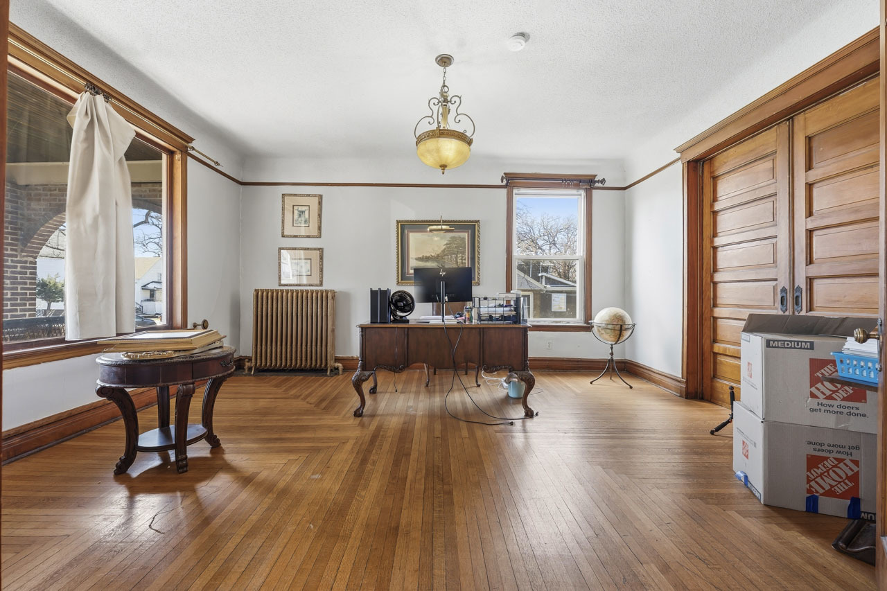 51 W 21st Street Property Photo 5