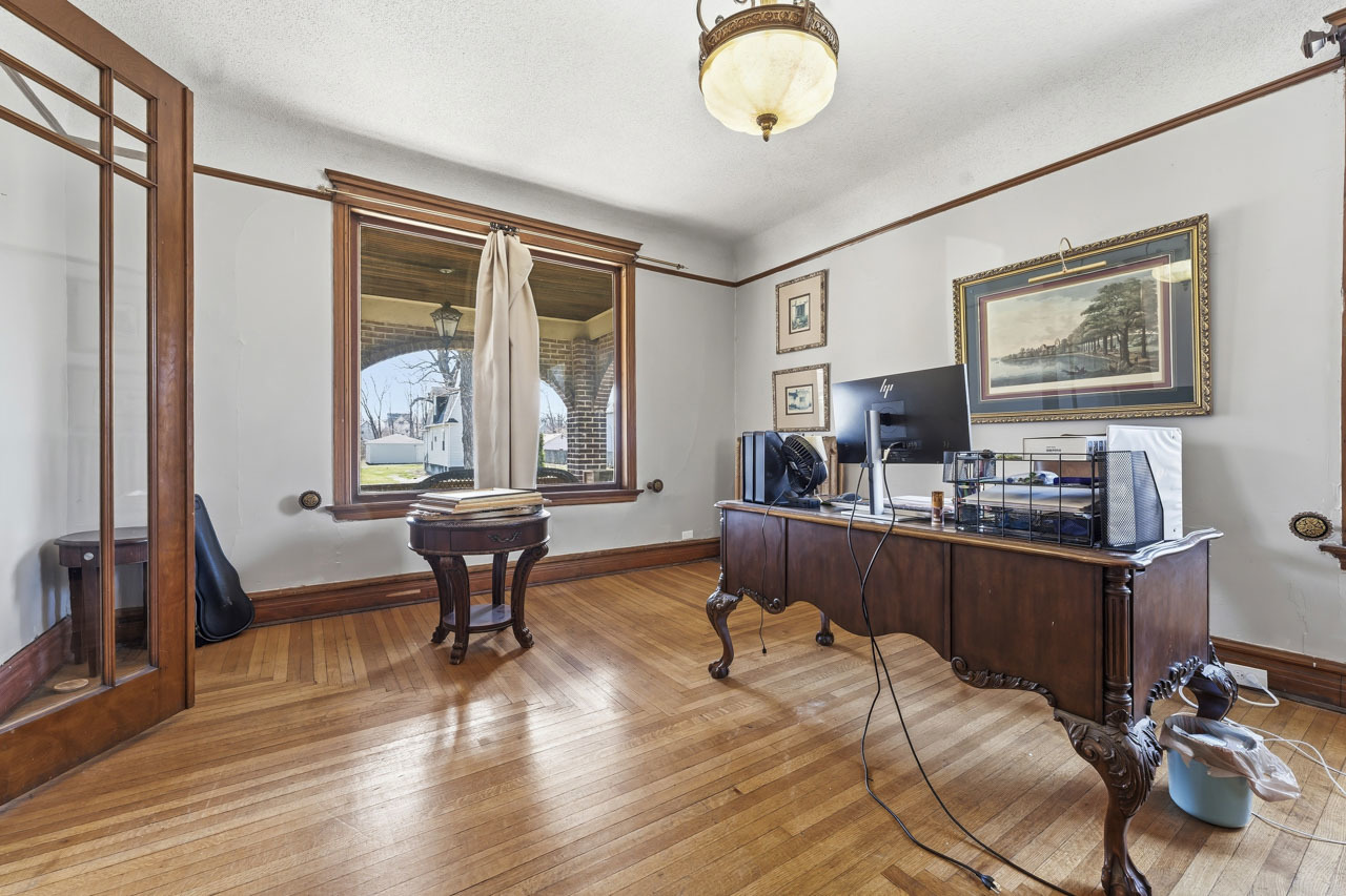 51 W 21st Street Property Photo 6