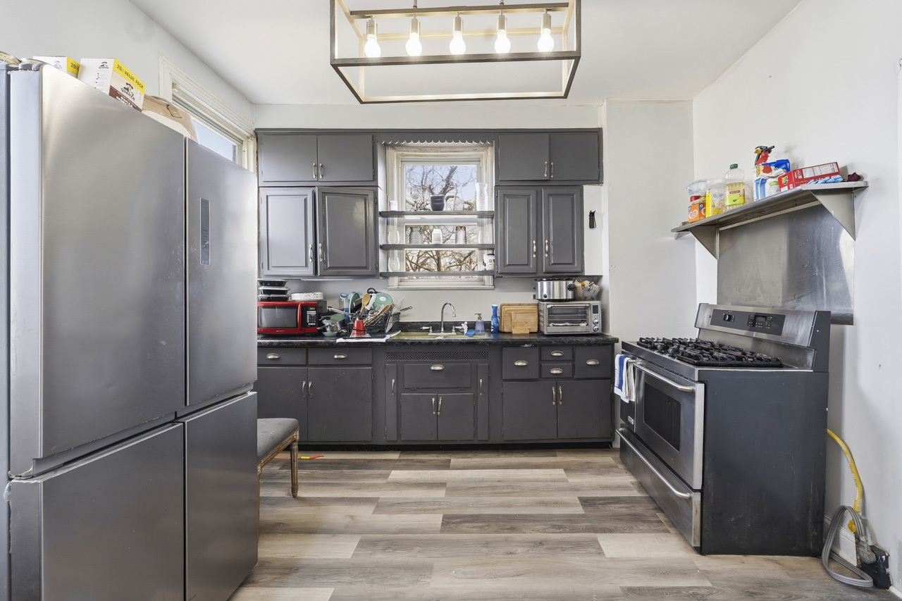 51 W 21st Street Property Photo 13