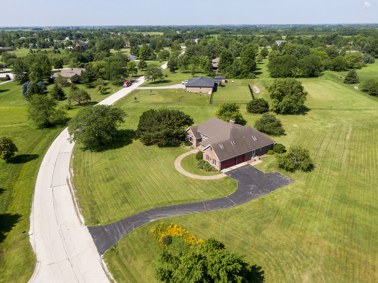 26502 S Winfield Road Property Photo 2