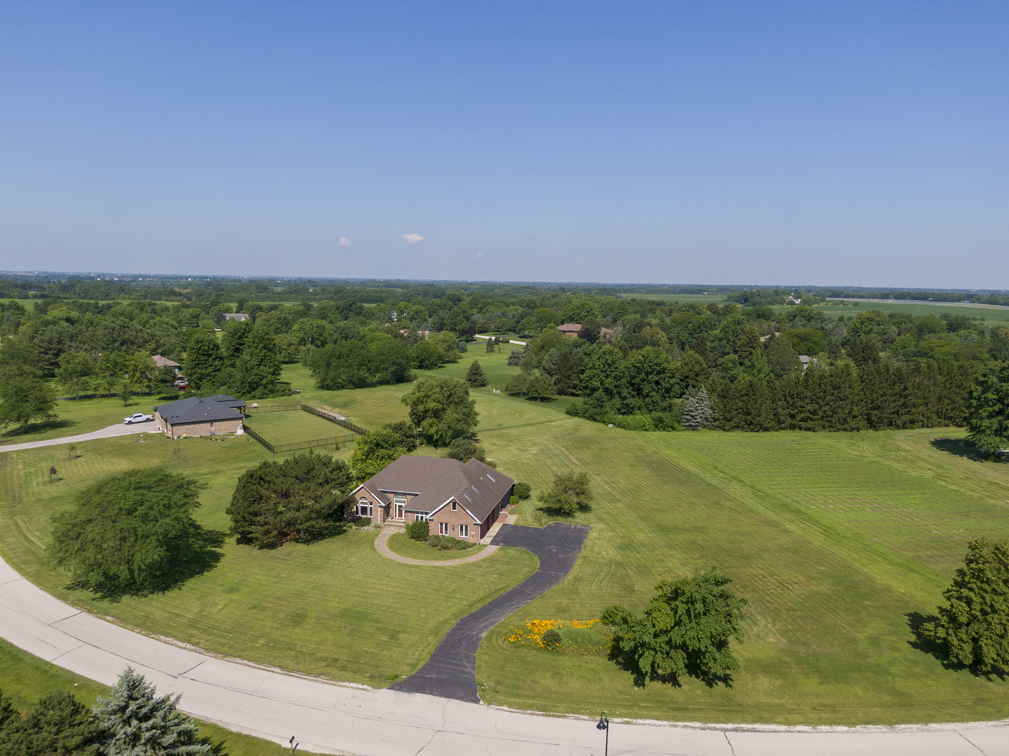 26502 S Winfield Road Property Photo 3