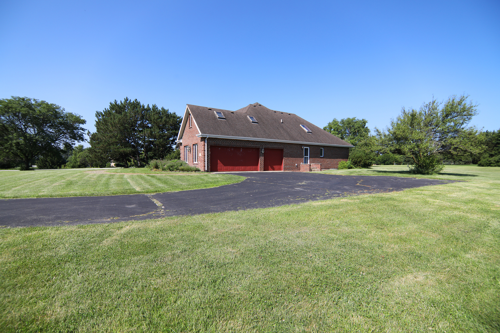 26502 S Winfield Road Property Photo 9