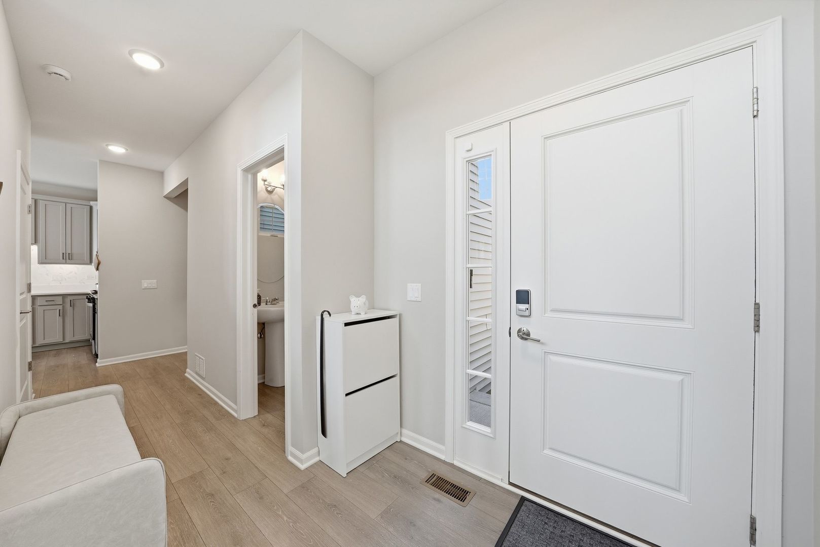 8624 Archer Avenue 3 Property Photo 9