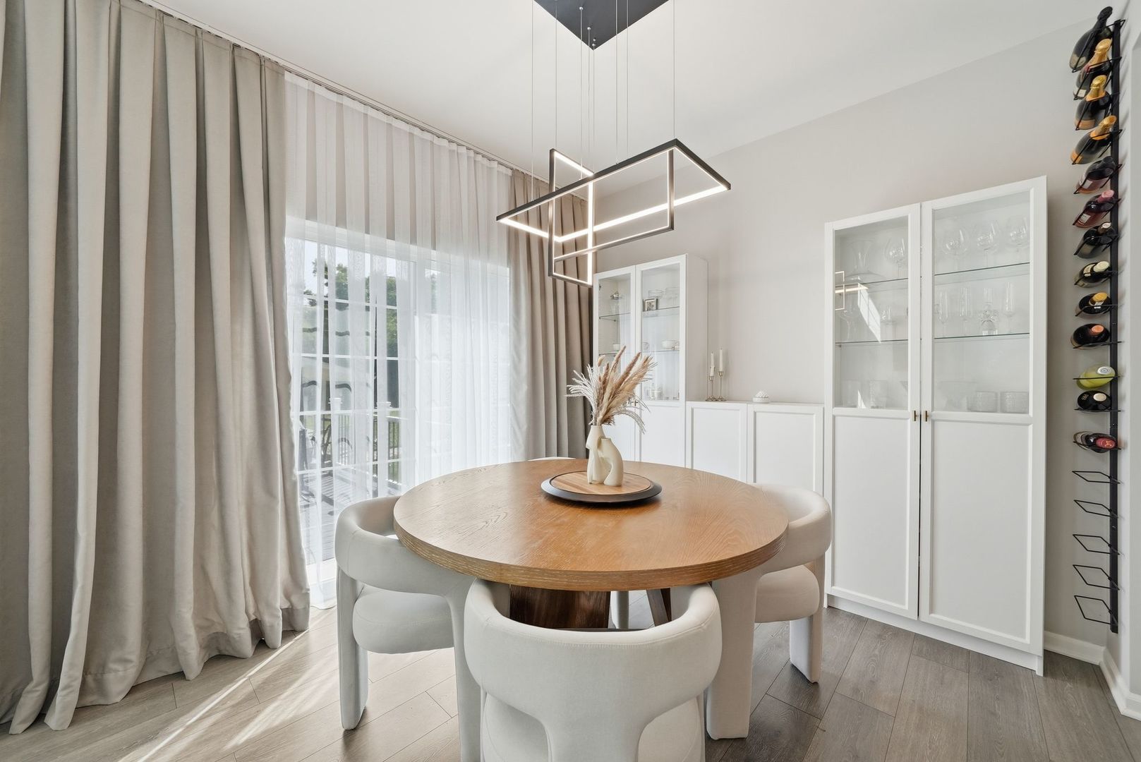 8624 Archer Avenue 3 Property Photo 15