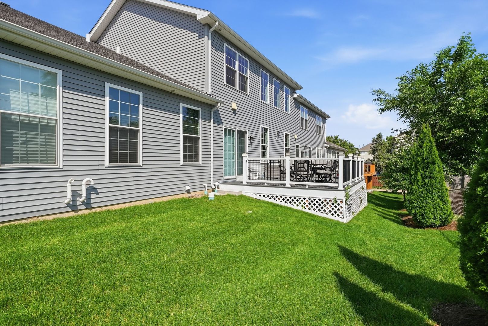 8624 Archer Avenue 3 Property Photo 35