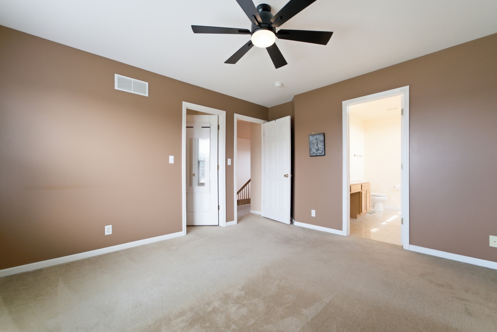 526 Gipp Drive Property Photo 15