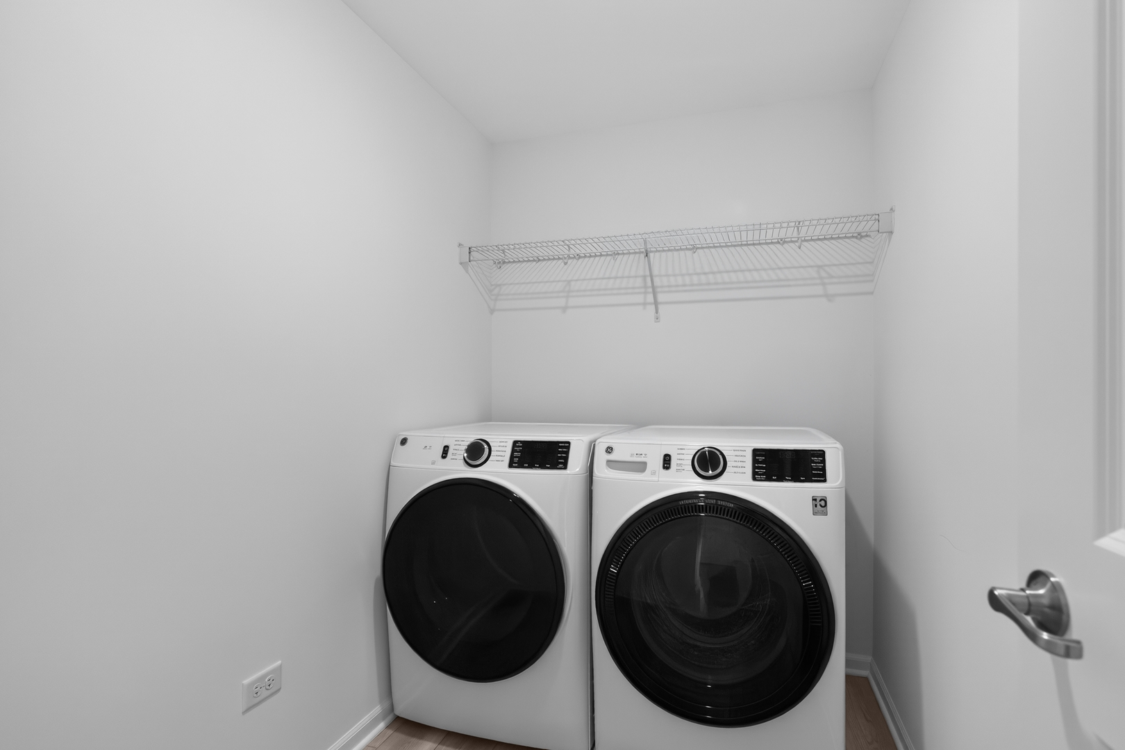 434 Red Oak Circle Property Photo 14