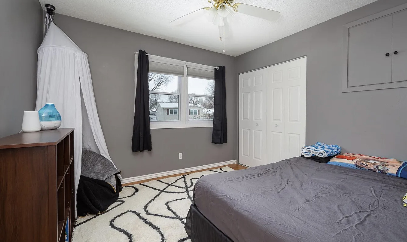 3117 Windsor Drive Property Photo 11