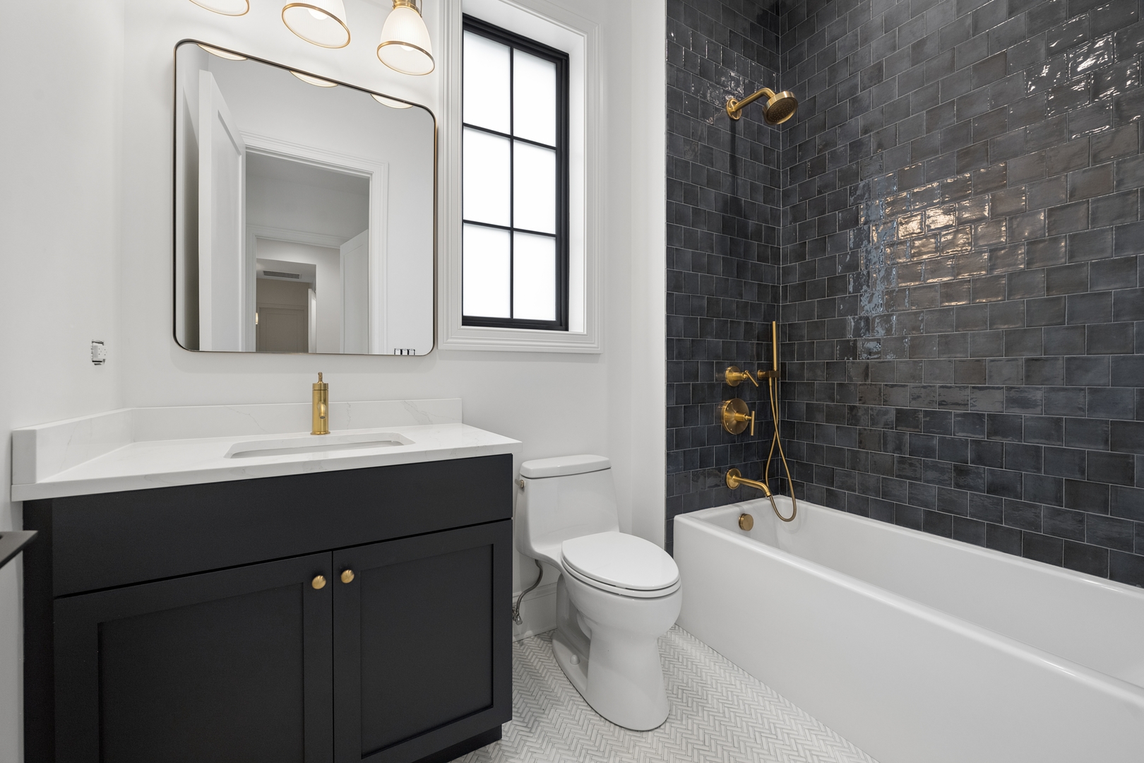 12698952 Property Photo 19