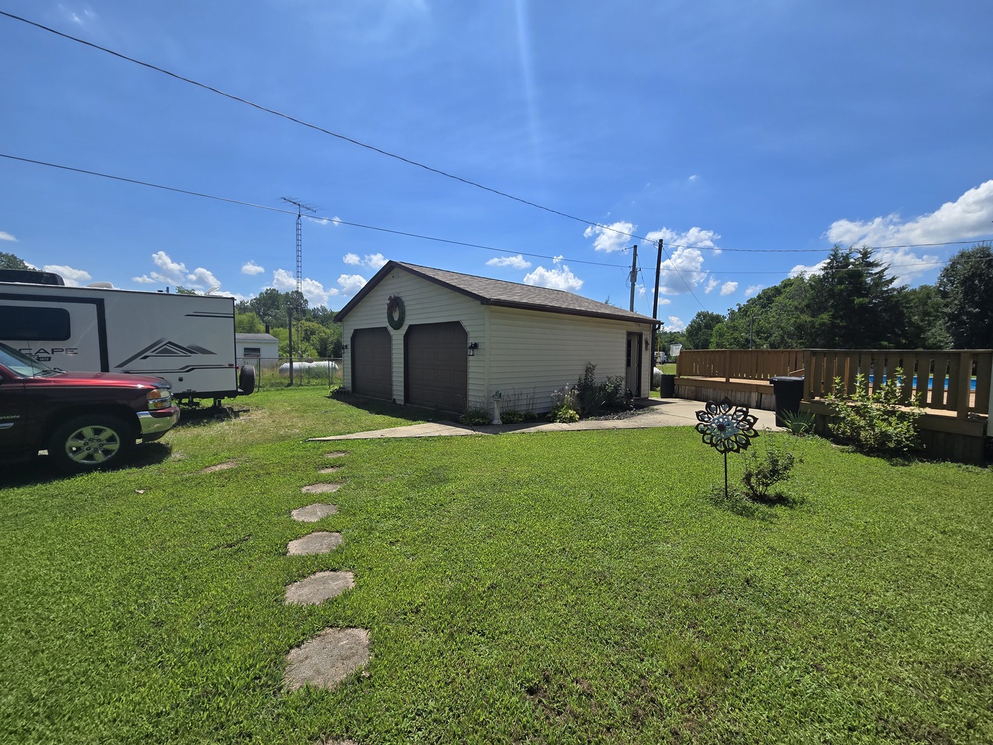 4707 E Il Highway 15 Property Photo 9