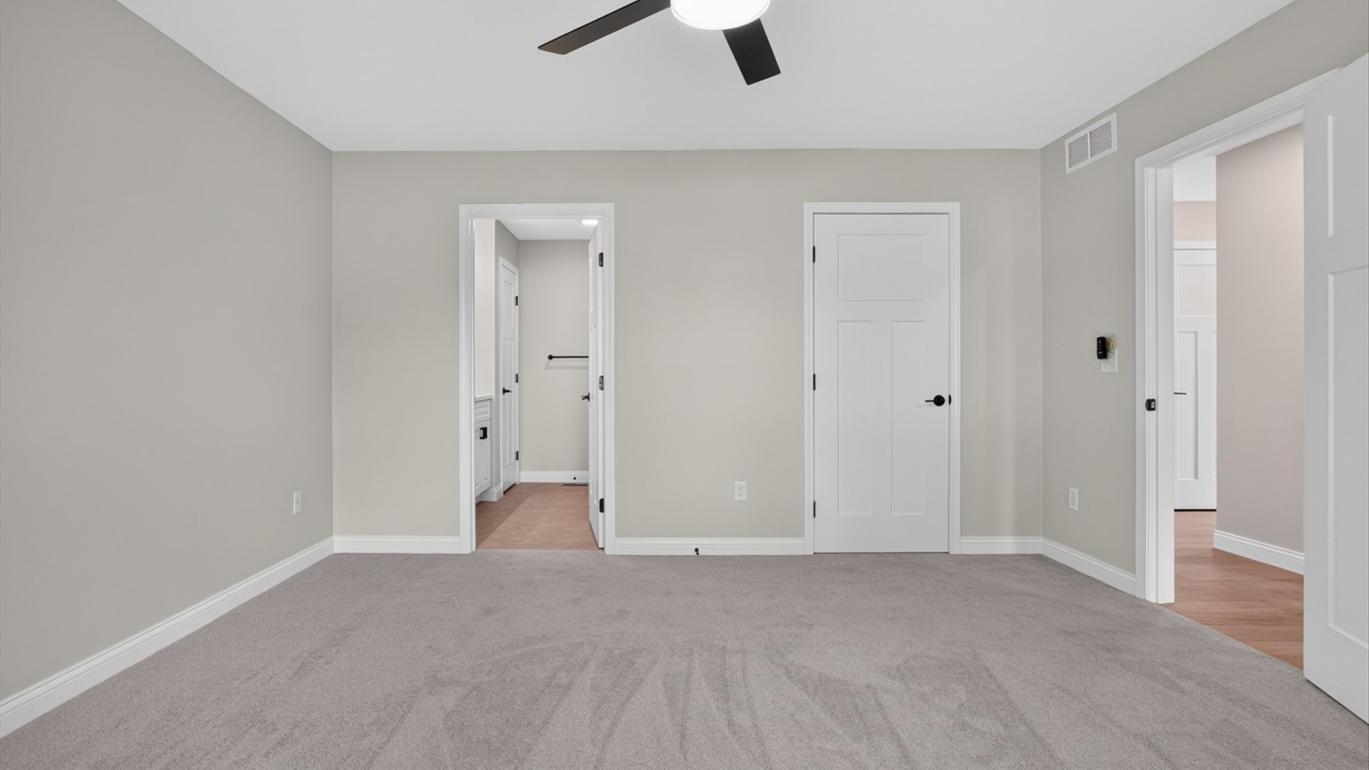 902 W South Street Property Photo 28