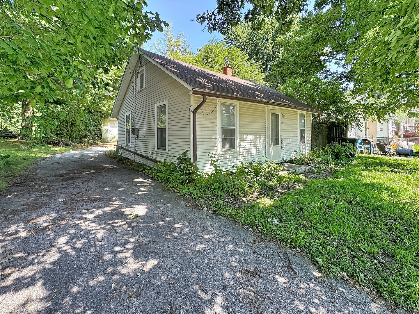 4009 6th Street Property Photo 2