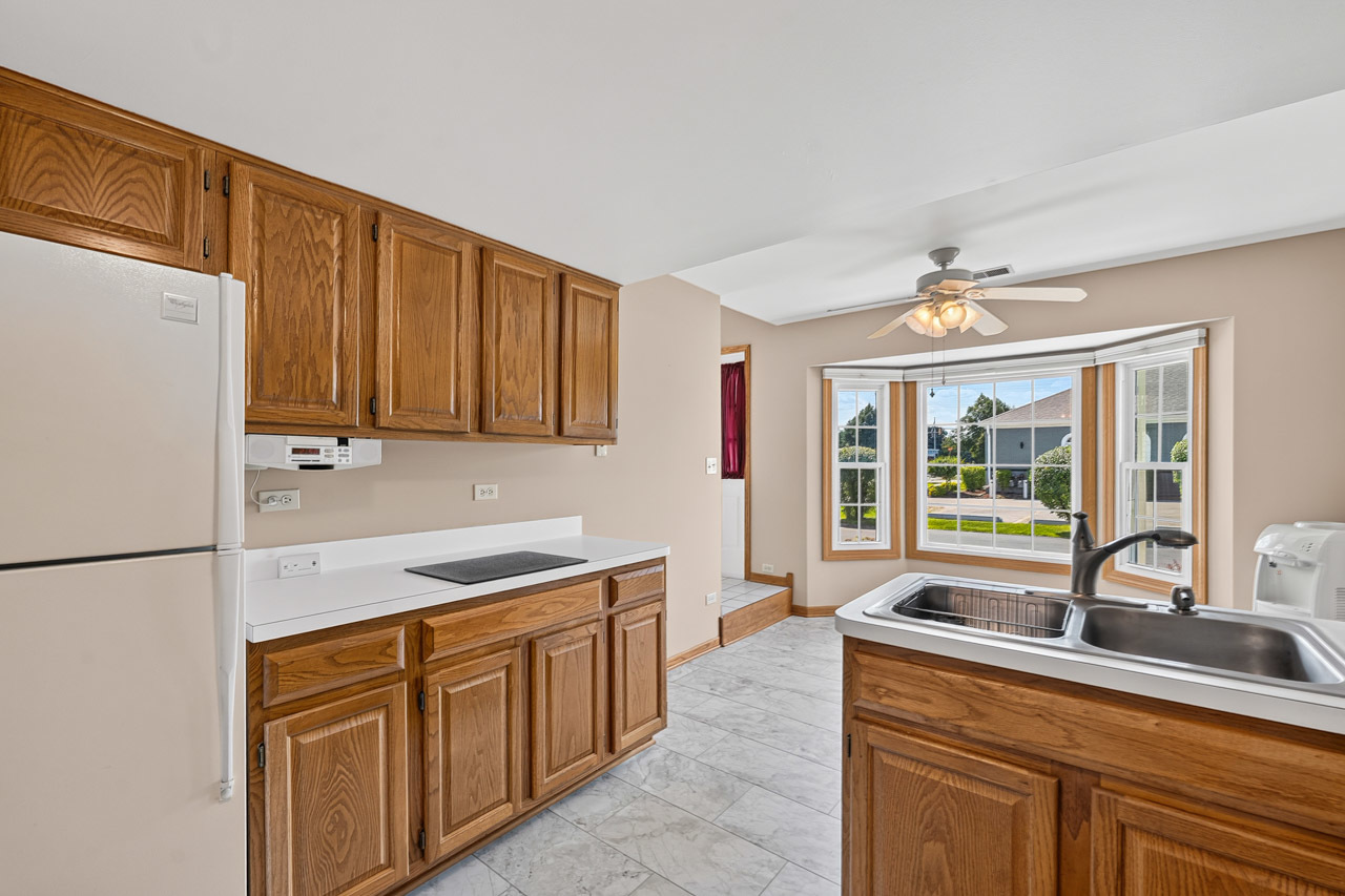 1504 Root Street Property Photo 10