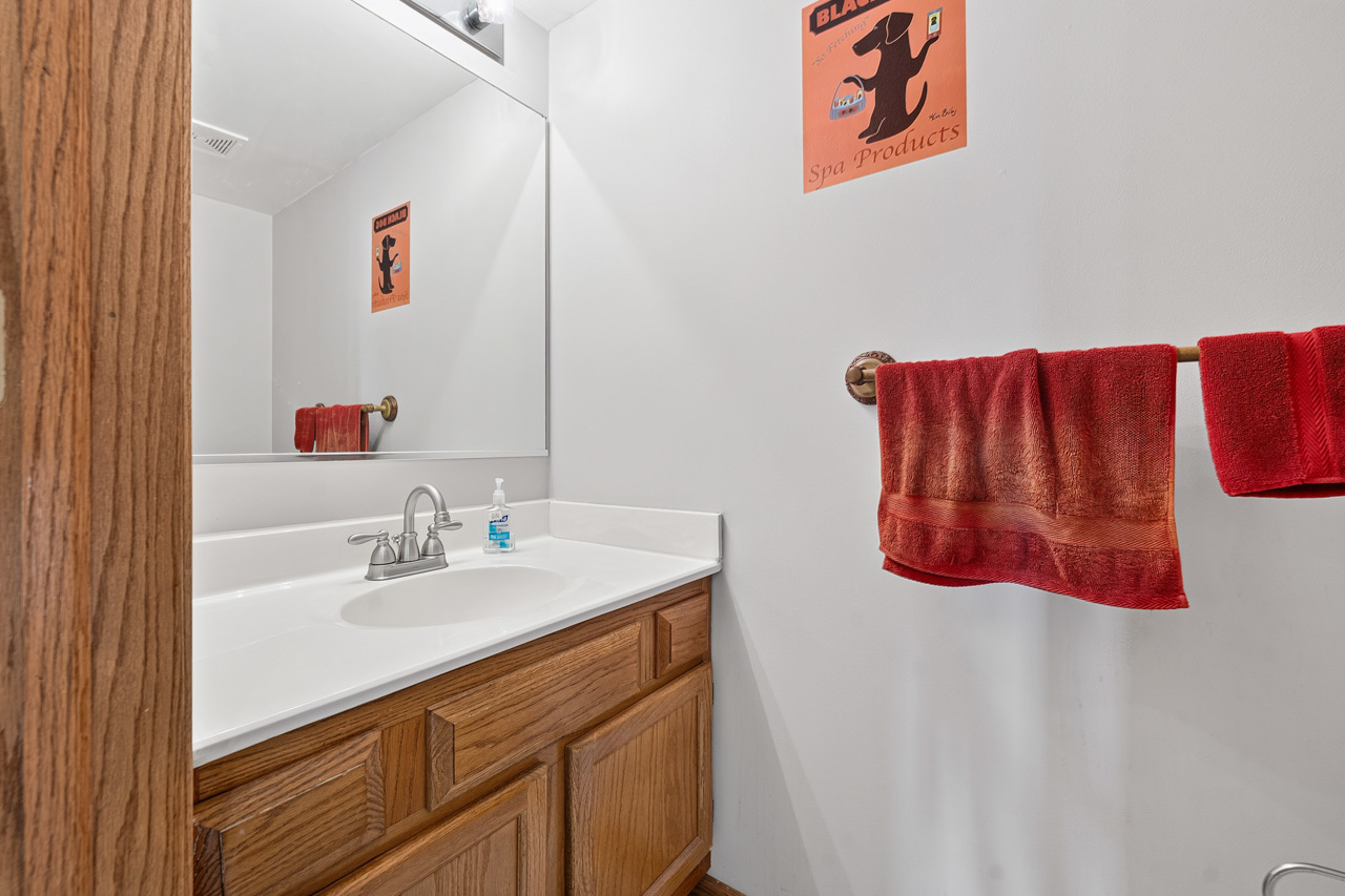 1504 Root Street Property Photo 14