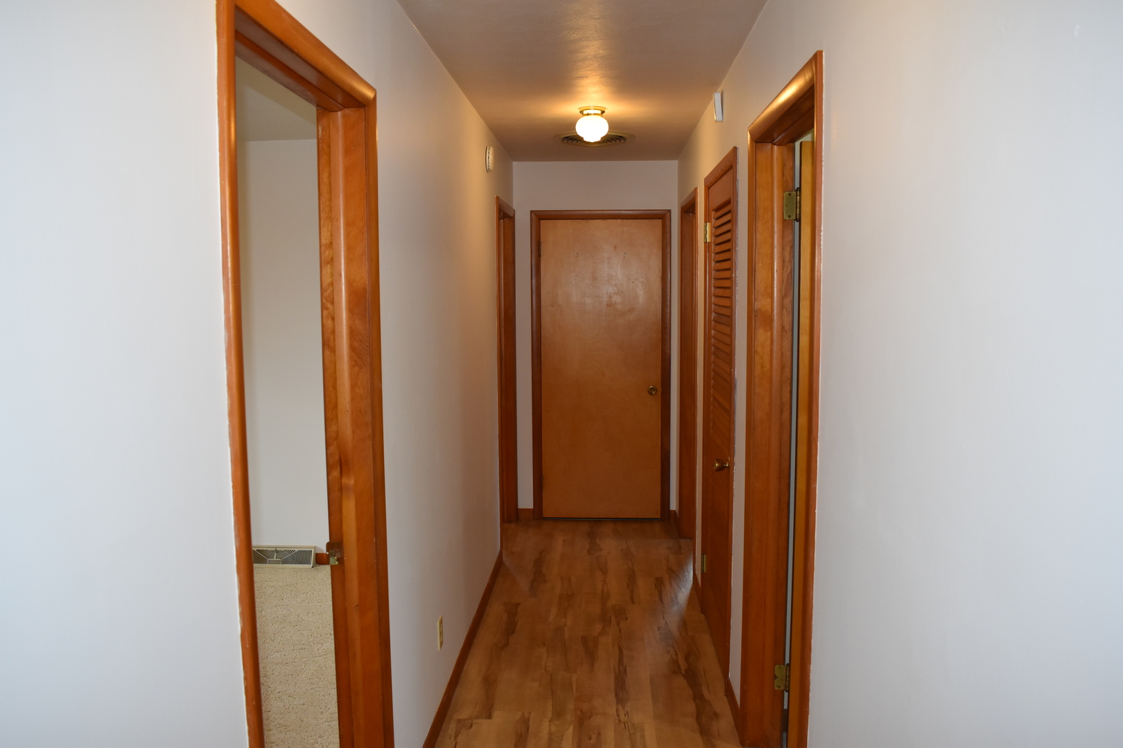301 E Ririe Place Property Photo 10