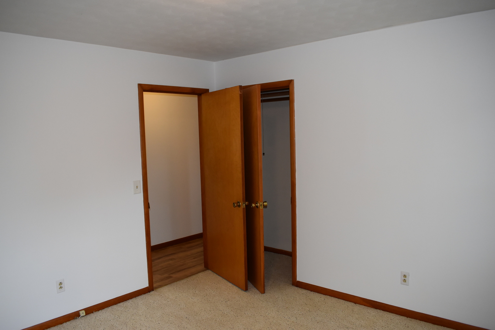 301 E Ririe Place Property Photo 14