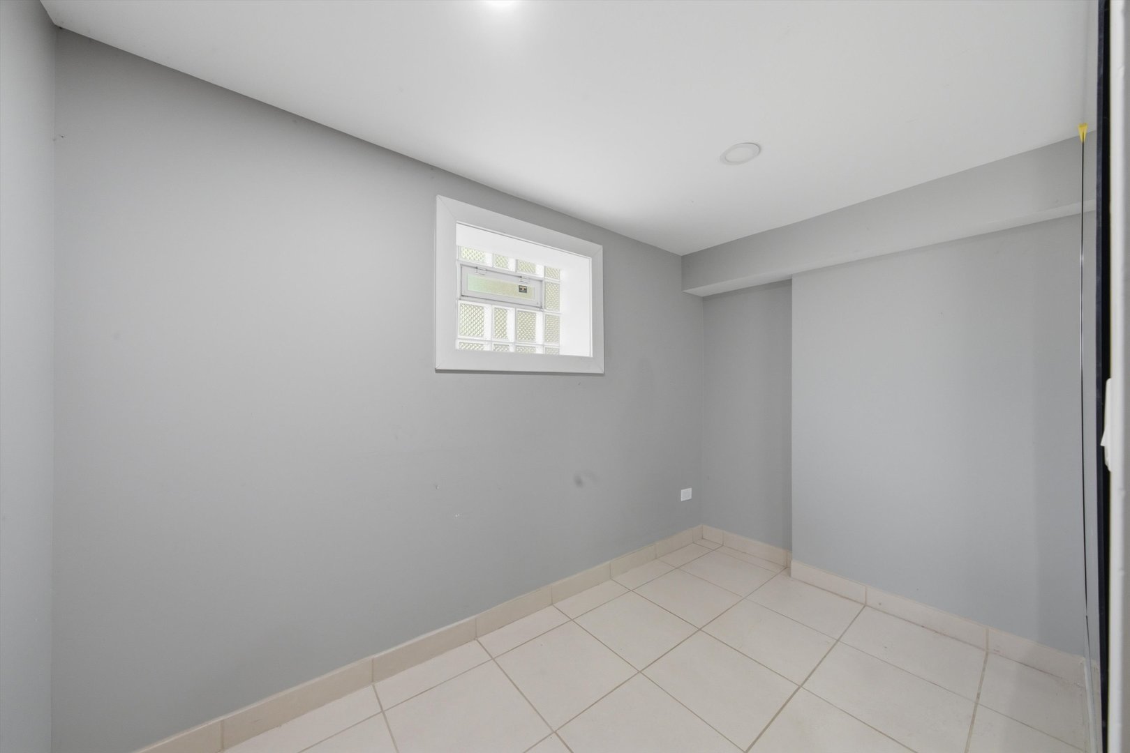 1735 Grey Avenue Property Photo 31