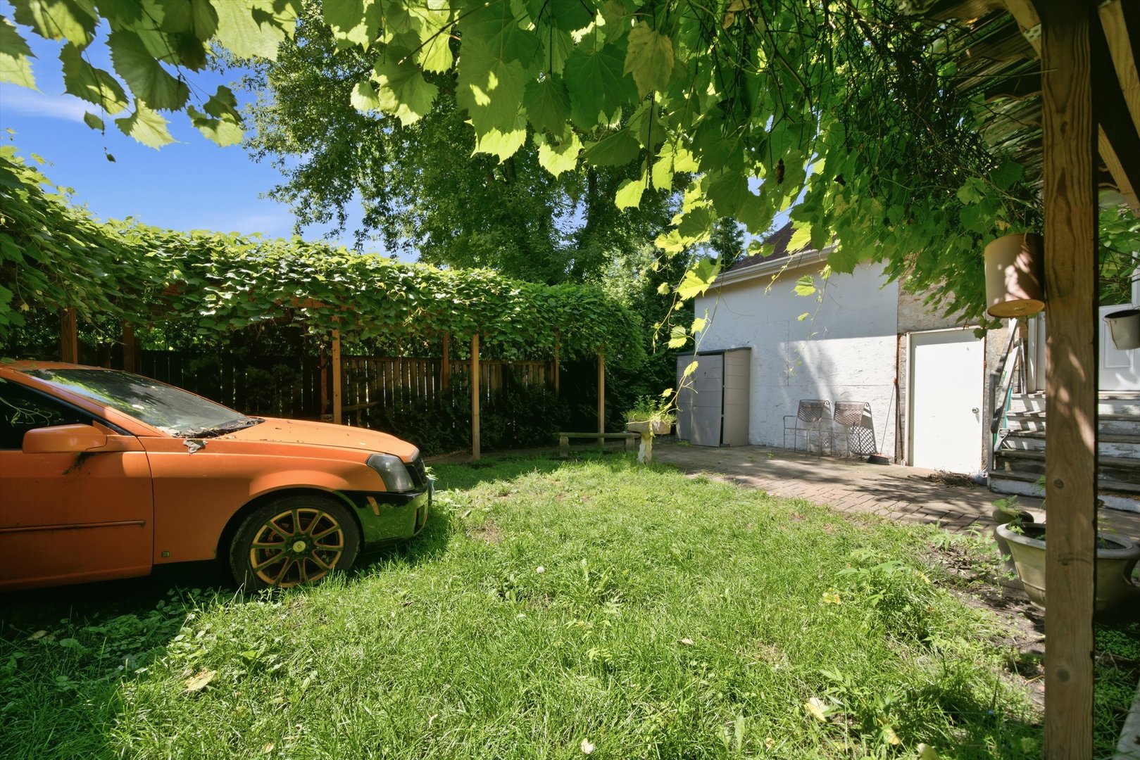 1735 Grey Avenue Property Photo 38