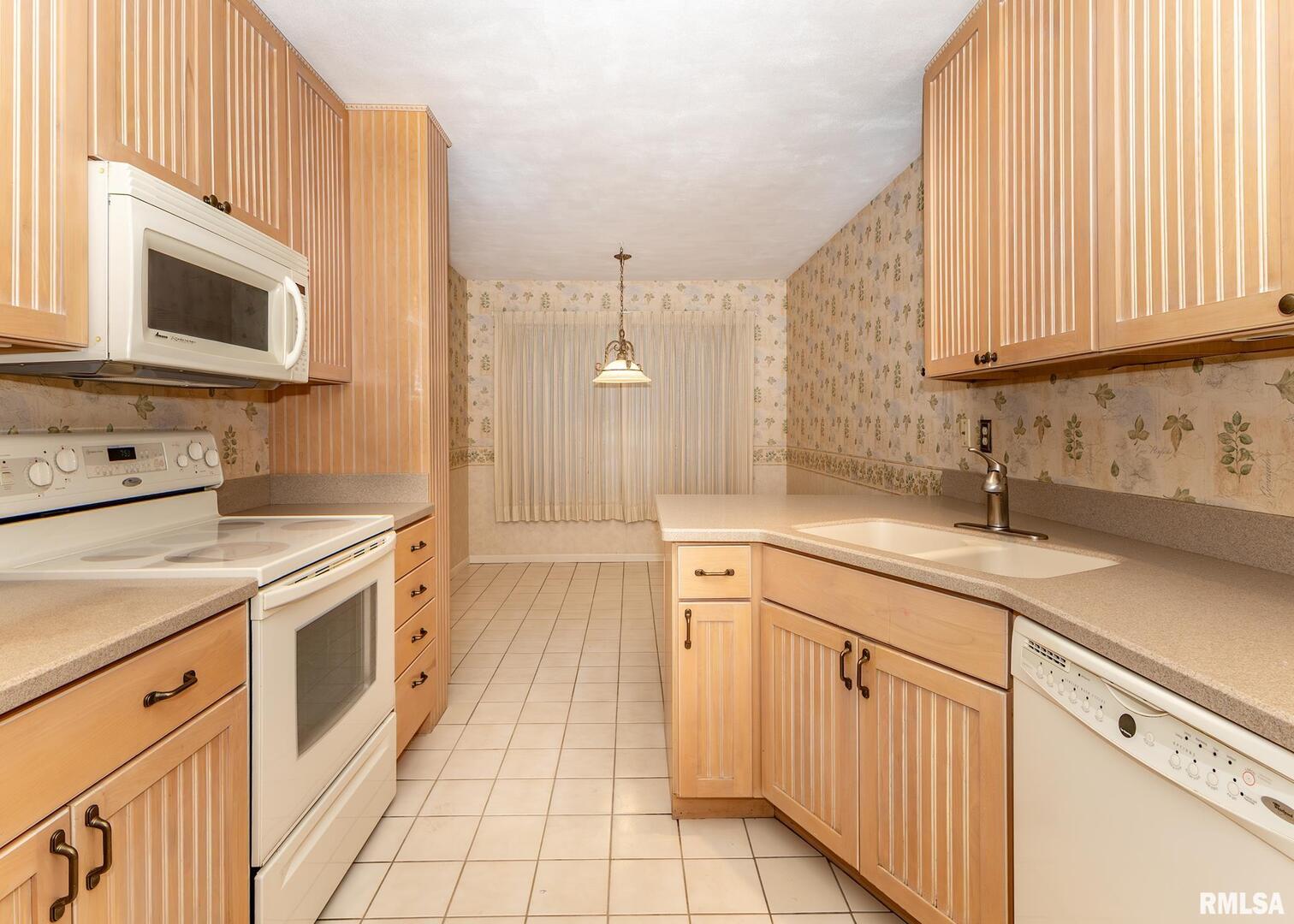 3407 41st Street Property Photo 5