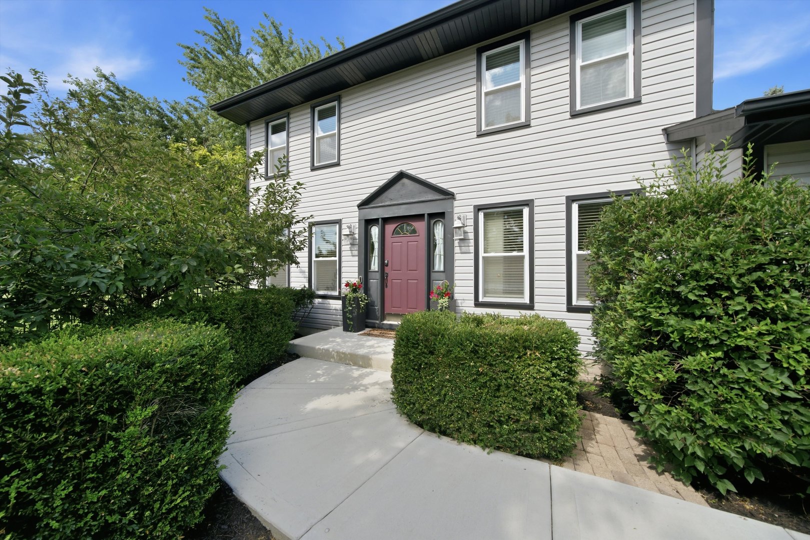 701 BAYBERRY Drive Property Photo 1