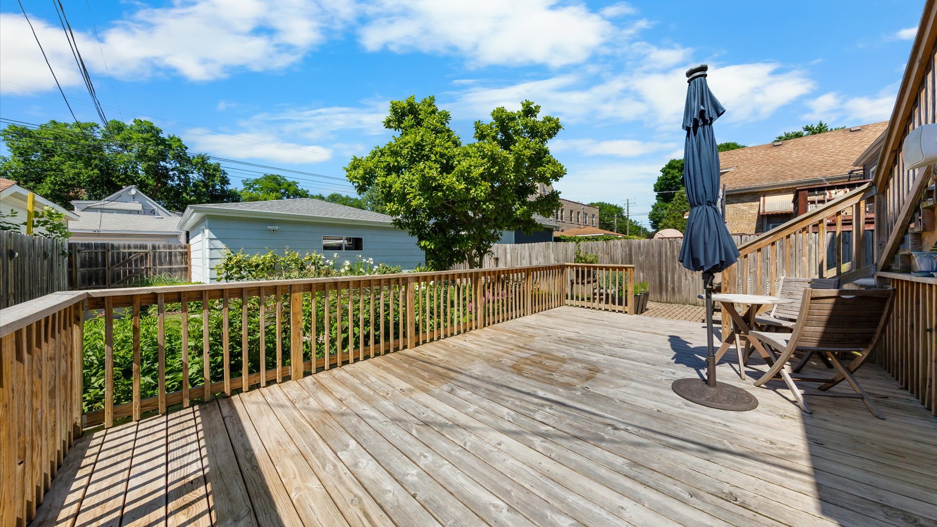 5818 W Byron Street Property Photo 35