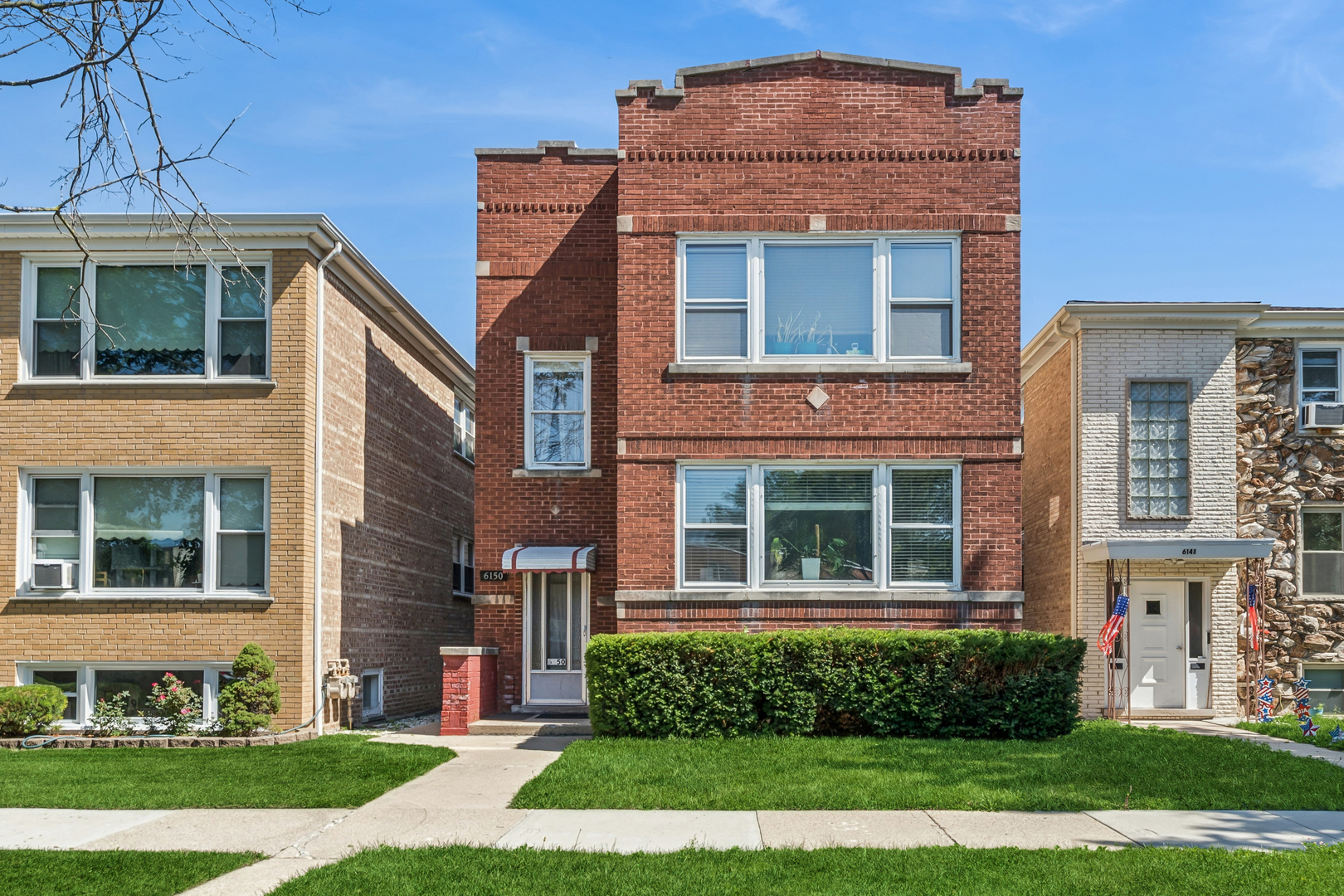 6150 W Thorndale Avenue Property Photo 1