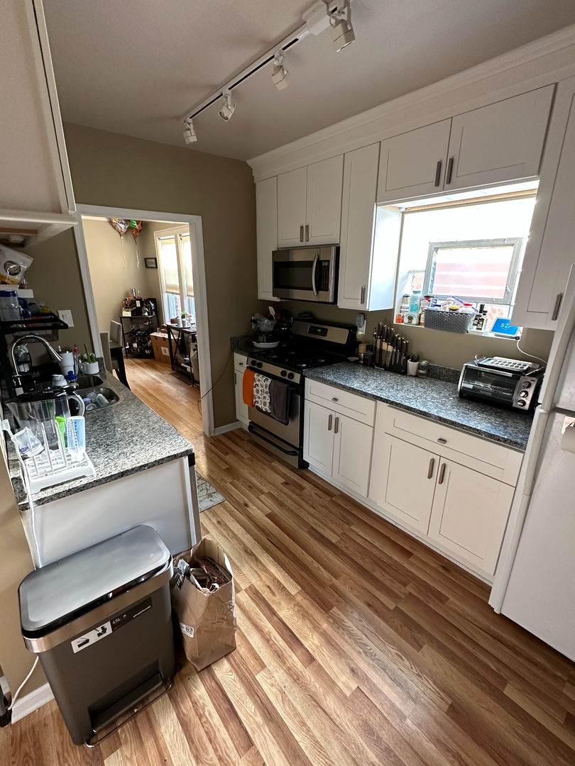 6150 W Thorndale Avenue Property Photo 29