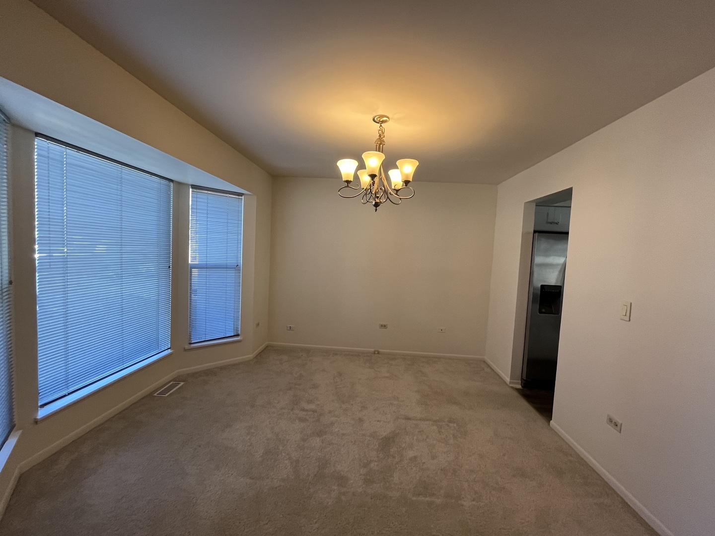 1132 Crimson Court Property Photo 3