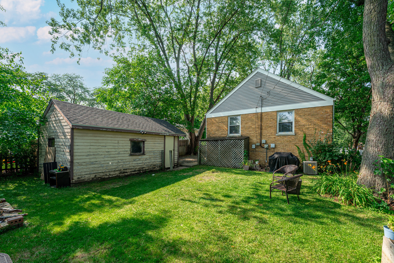 1010 E Evergreen Street Property Photo 25