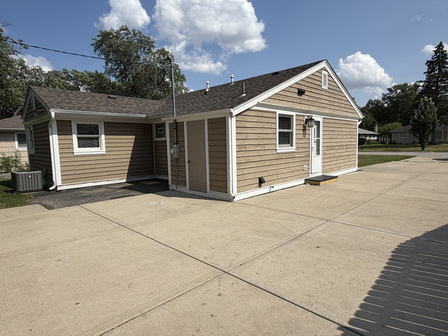 2204 Campbell Street Property Photo 16